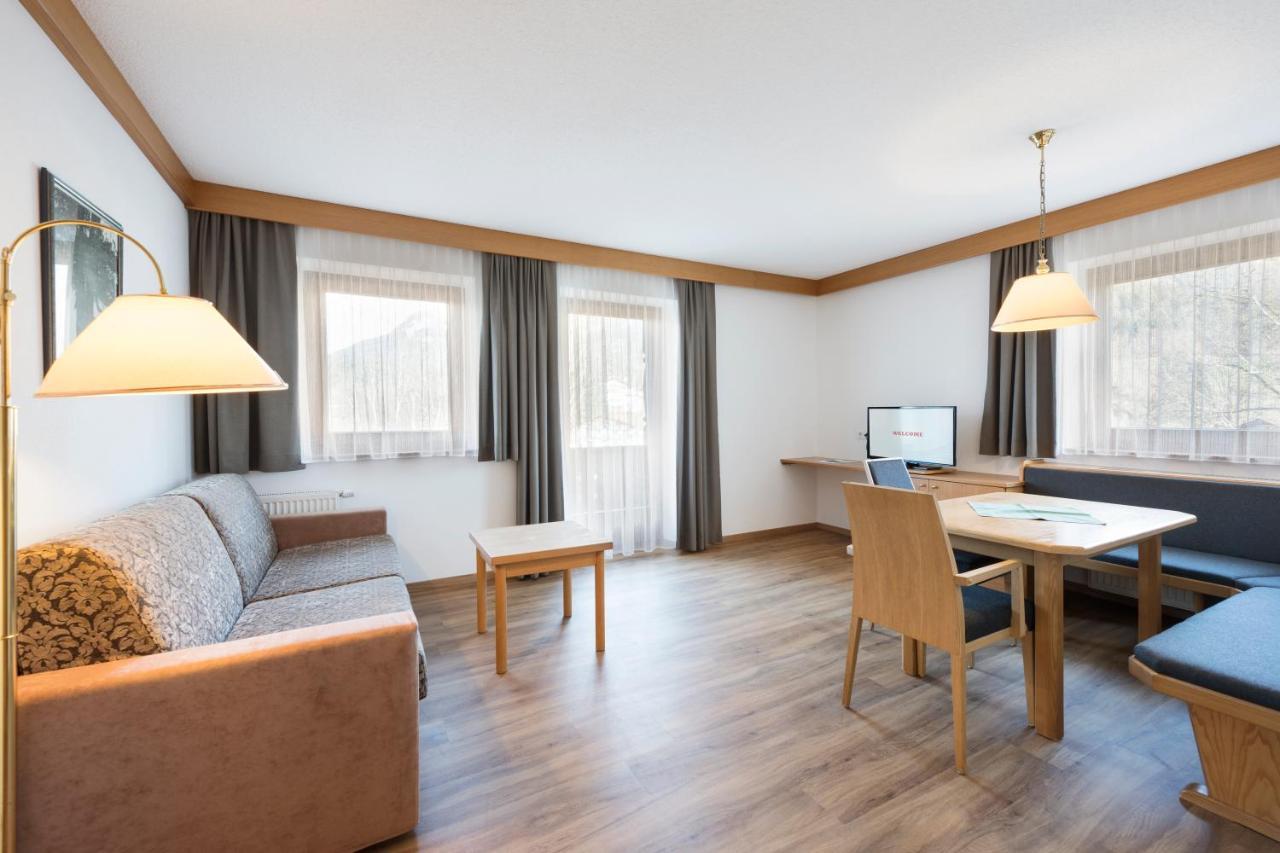 Der Waldhof Hotel Scheffau am Wilden Kaiser Ngoại thất bức ảnh