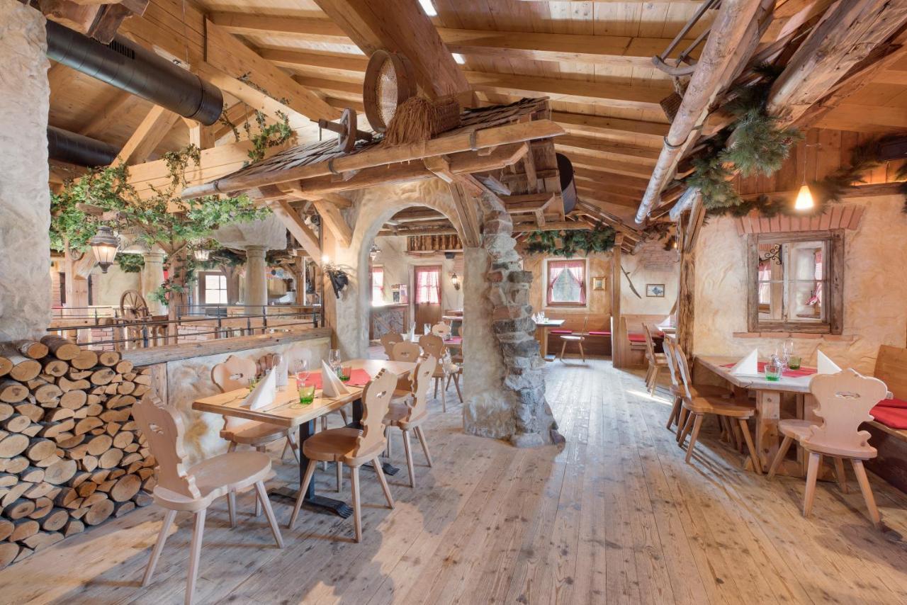Der Waldhof Hotel Scheffau am Wilden Kaiser Ngoại thất bức ảnh